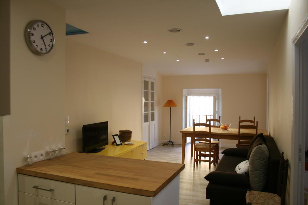 Apartment Lisa Acropolis Garibaldi Nizza Esterno foto